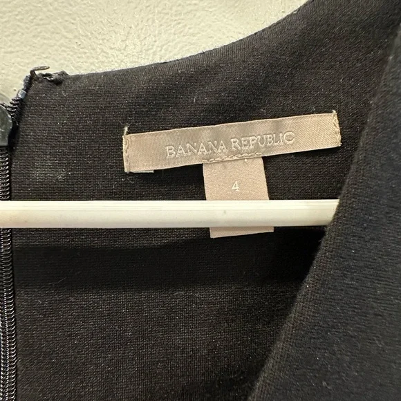 Banana Republic Black V-Neck A-Line Mini Dress - Picture 4 of 4
